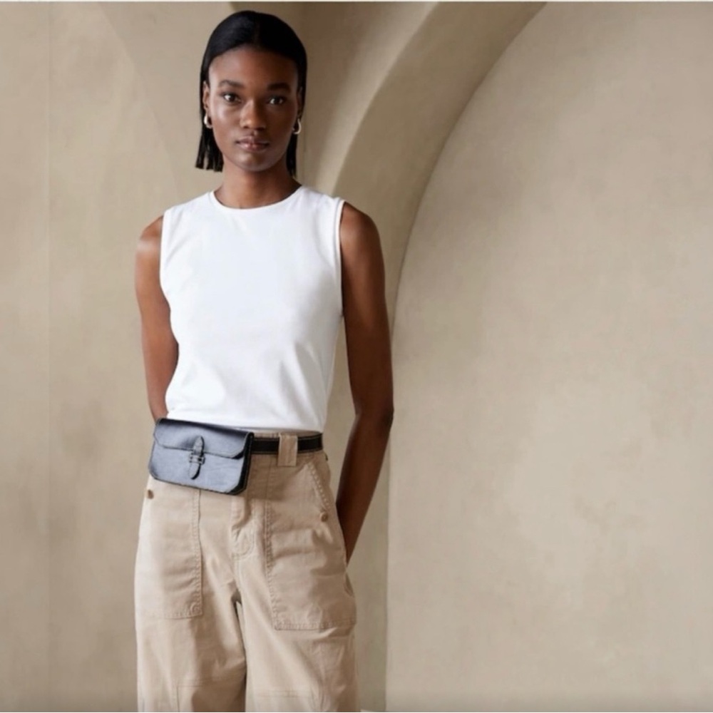 Banana Republic Heritage Leather Belt Bag Black NWT